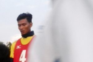 Liburan di Medan, Bek Semen Padang Ini Muncul Lagi