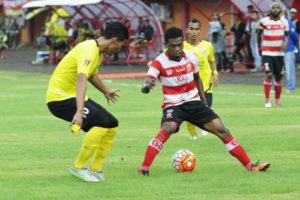 Manajer Tim Semen Padang FC : Deal, Elthon Maran Pemain Senior Pertama