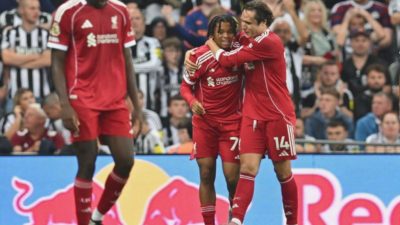 Gol Menit Akhir Bawa Liverpool Taklukkan Newcastle di Kandang