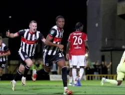 MU Tersingkir: Grimsby Town Hancurkan Mimpi Piala Liga