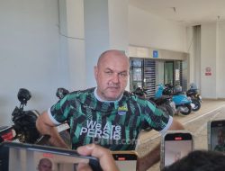 Bojan Hodak Buka Suara Soal Reijnders ke Persib