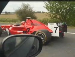 Pria Ceko Mengemudi Mobil F1 Ilegal, Akhirnya Ditangkap!