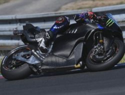 Yamaha Kerahkan Pebalap, Uji Intensif Motor Mesin V4
