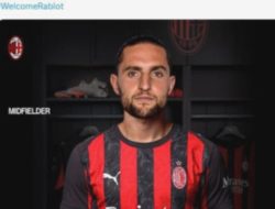 Rabiot Adu Fisik dengan Rowe di Liga Italia.