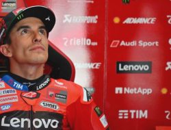 Marquez Keluhkan Ducati di San Marino, Rossi Dominasi.