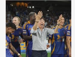 Shin Tae-yong Berjuang: Ulsan HD Terpuruk, Fans Menanti.