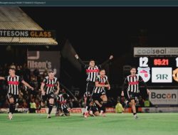 Tim Kasta Keempat Permalukan Man United, Pemain Ilegal Jadi Sorotan