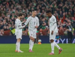Irlandia Bekuk Portugal: Kartu Merah Ronaldo, Parrott Bersinar