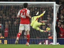 Arsenal Kebobolan, Lini Tengah Jadi Sorotan, Raya Disindir