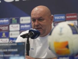Persib Tanggapi Rumor Bojan Hodak Latih Timnas Indonesia