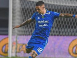 Persib Bandung Bidik Mantan Juara, Bobotoh Pantau.