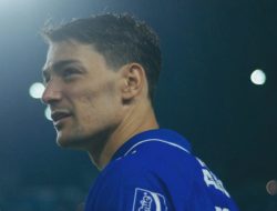 Bobotoh Kritisi Transfer Persib, Soroti Selera Hodak