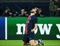 Khvicha Kvaratskhelia Raih Gelar Pemain Terbaik Liga Champions 2025/26