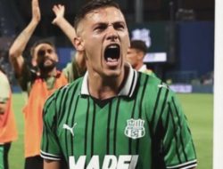 John Herdman Tunjuk Rizky Ridho Pimpin Lini Pertahanan Timnas
