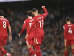 Publik Anfield Nantikan Sentuhan Andoni Iraola di Liverpool