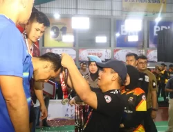 Kapolda Sumbar Tutup Kejuaraan Bulu Tangkis Kapolda Cup 2026